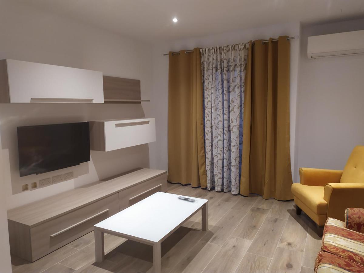 Living Apartment Sliema